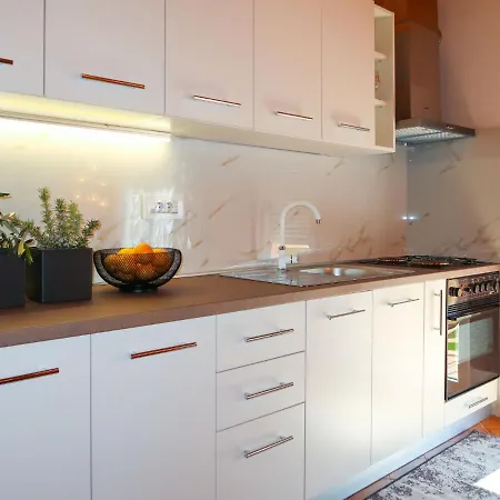 Noel By Interhome Rasa